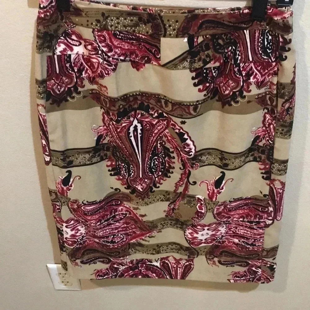 Harve Bernard By Bernard Haltzman Paisley Design Pencil Skirt Side Zip w/Pockets
